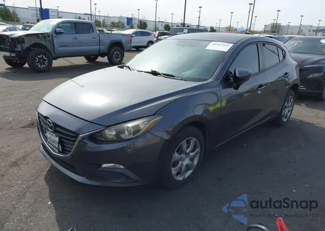 2015 Mazda Mazda3 I Sport z USA, uszkodzony, nr VIN JM1BM1K70F1220562